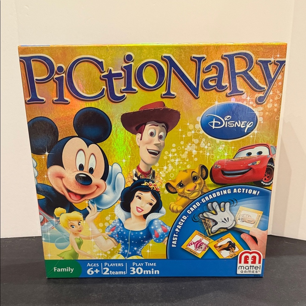 DISNEY PICTIONARY BOARD GAME